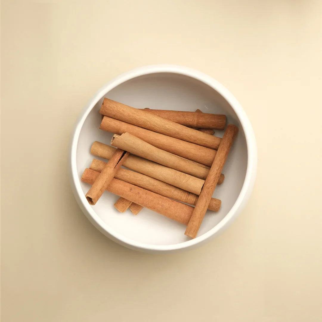 Premium Cassia Cinnamon - bold warm whole sticks from India for chai and baking