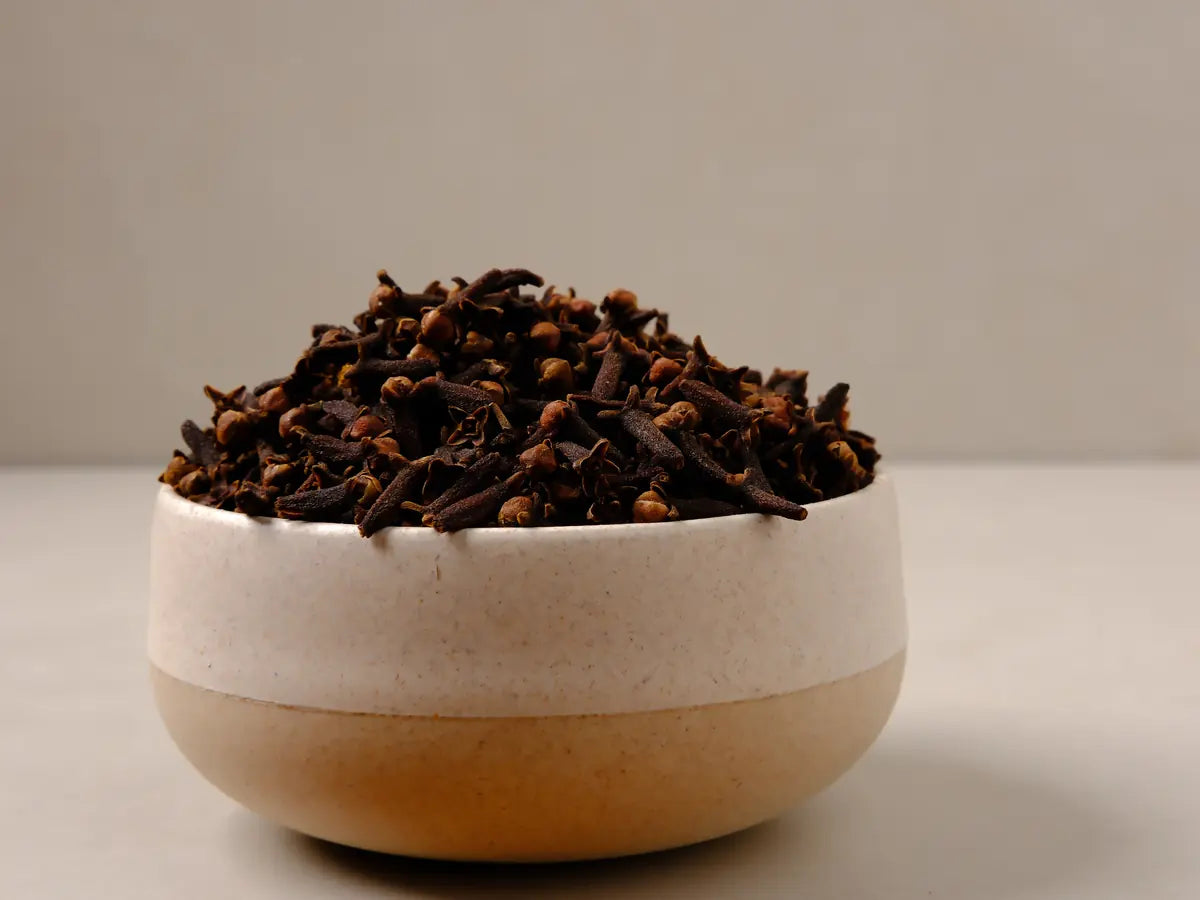 Close view of dried whole clove buds
